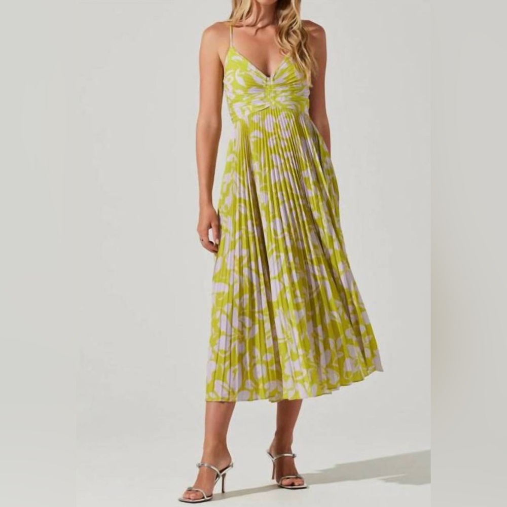 ASTR lime and purple pleated floral dress